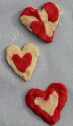 Valentine's Day Treats Ideas heart shaped sugar cookies